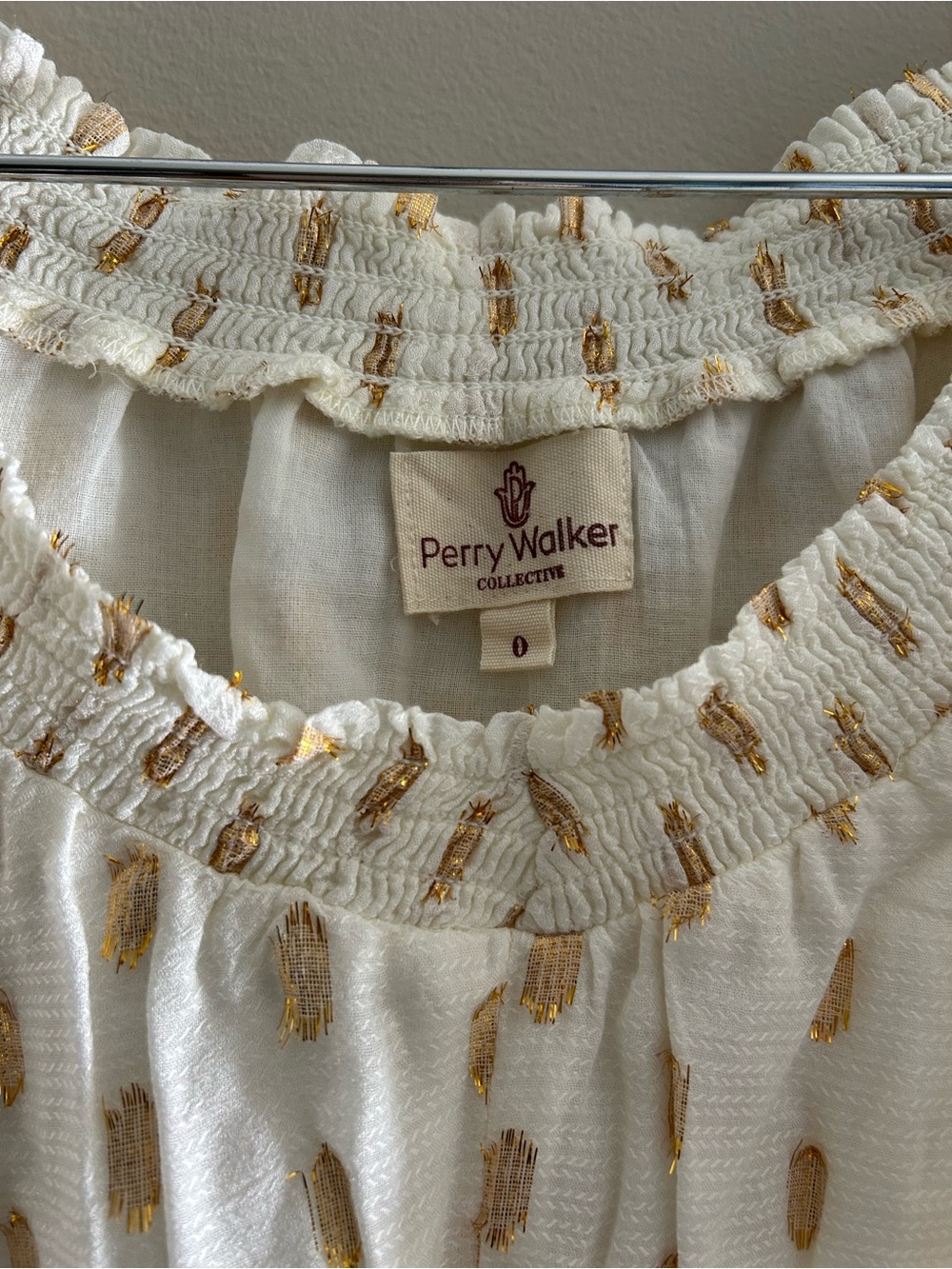 Poppy & Peonies White Crop Top with Gold Dot Trim - Picture 2 of 7
